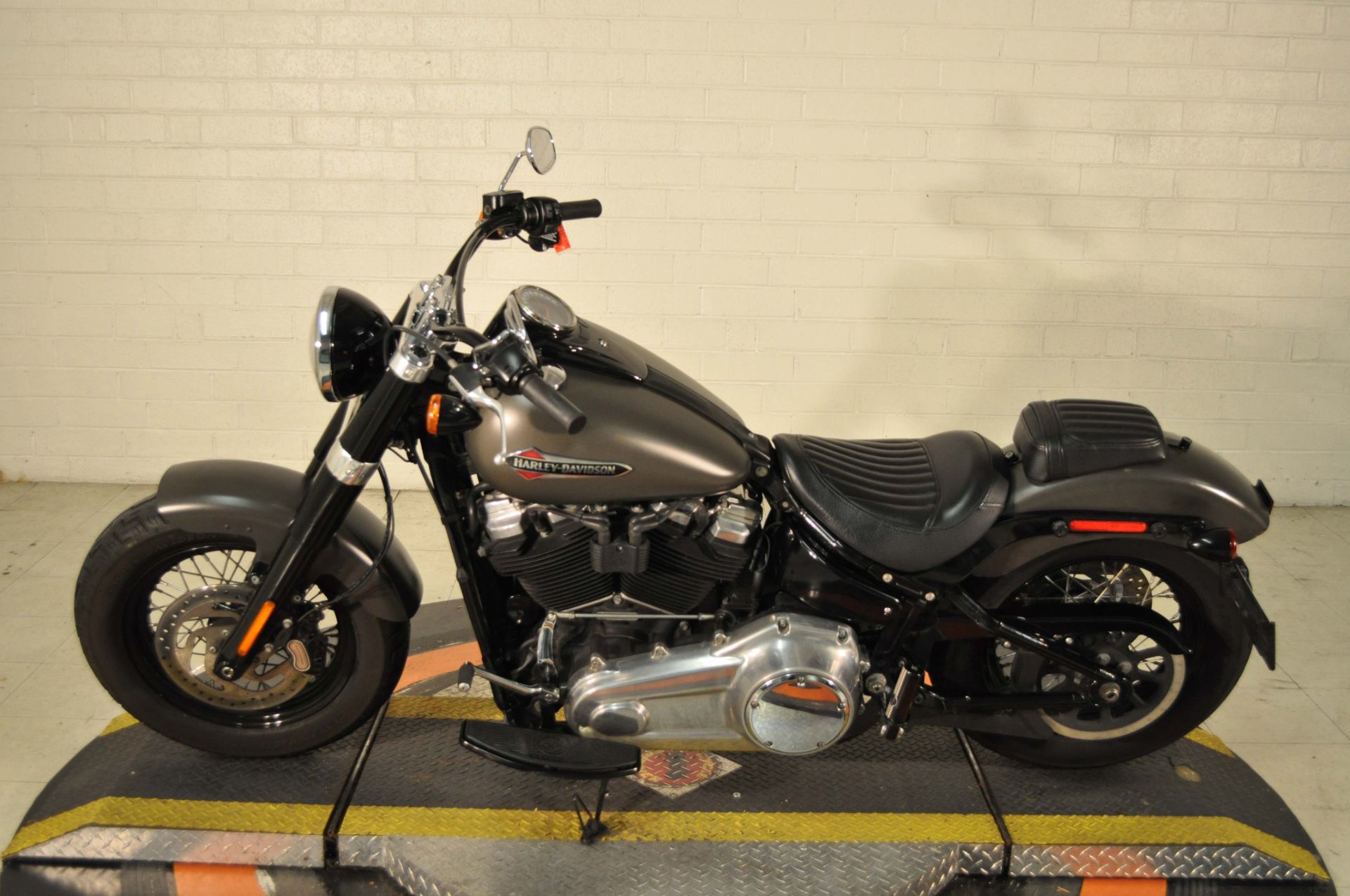 2018 Harley-Davidson Softail Slim® 107 in Winston Salem, North Carolina - Photo 5