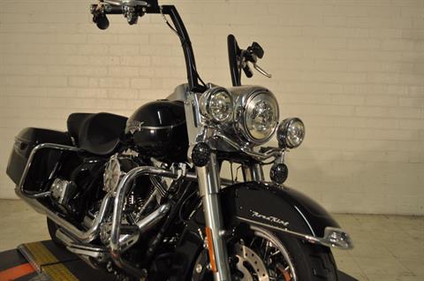 2012 Harley-Davidson Road King® Classic in Winston Salem, North Carolina - Photo 2