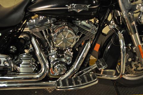 2012 Harley-Davidson Road King® Classic in Winston Salem, North Carolina - Photo 6