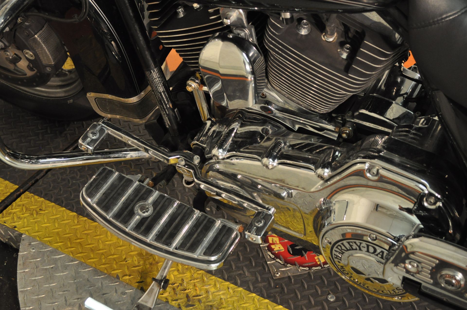 2012 Harley-Davidson Road King® Classic in Winston Salem, North Carolina - Photo 17