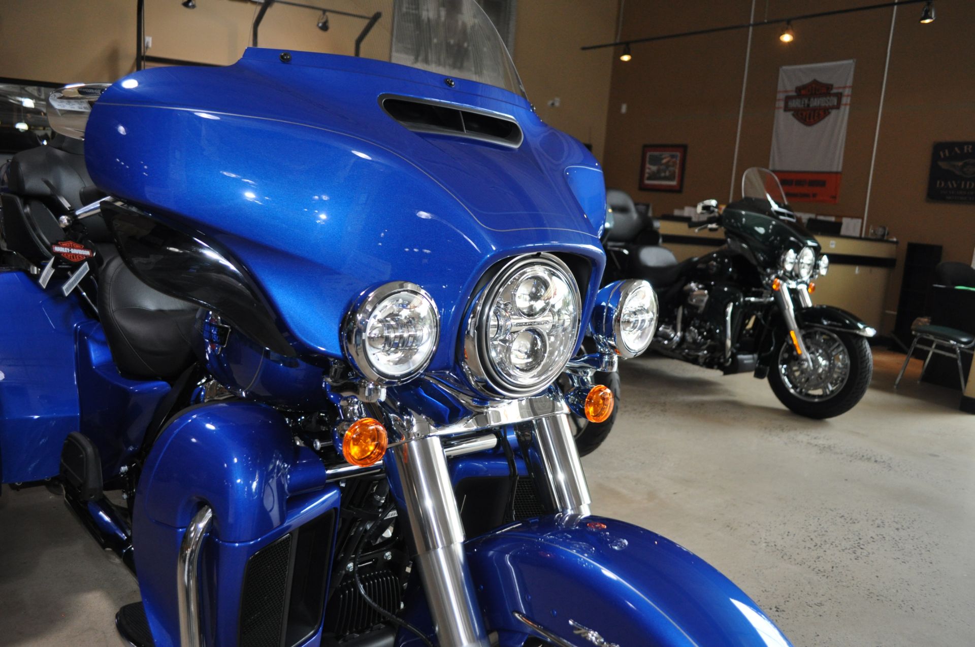 2024 Harley-Davidson Tri Glide® Ultra in Winston Salem, North Carolina - Photo 8