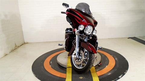 2013 Harley-Davidson CVO™ Ultra Classic® Electra Glide® in Winston Salem, North Carolina - Photo 7