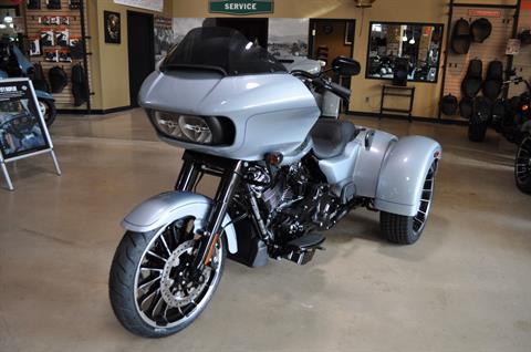 2024 Harley-Davidson Road Glide® 3 in Winston Salem, North Carolina - Photo 3