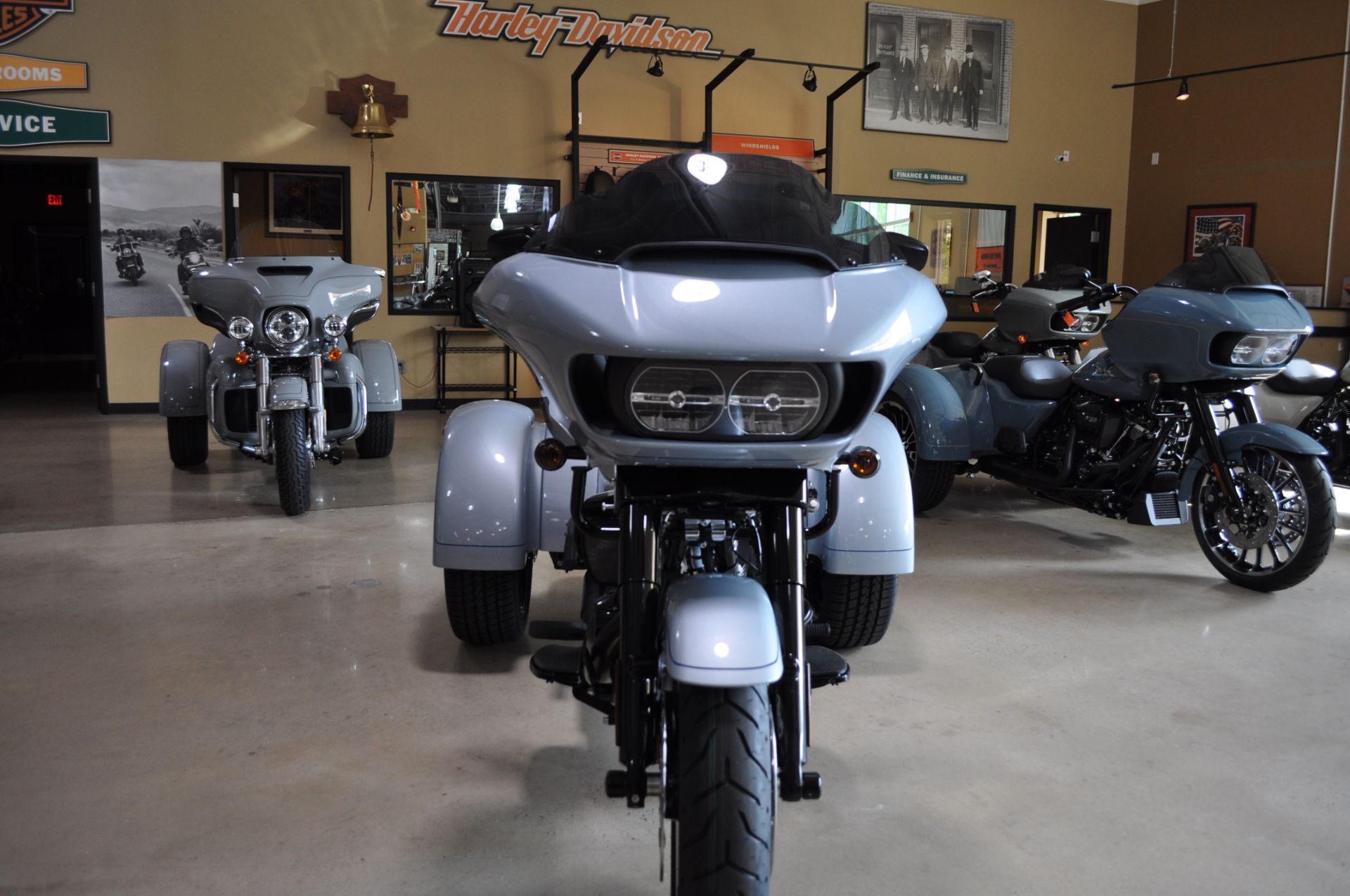 2024 Harley-Davidson Road Glide® 3 in Winston Salem, North Carolina - Photo 14