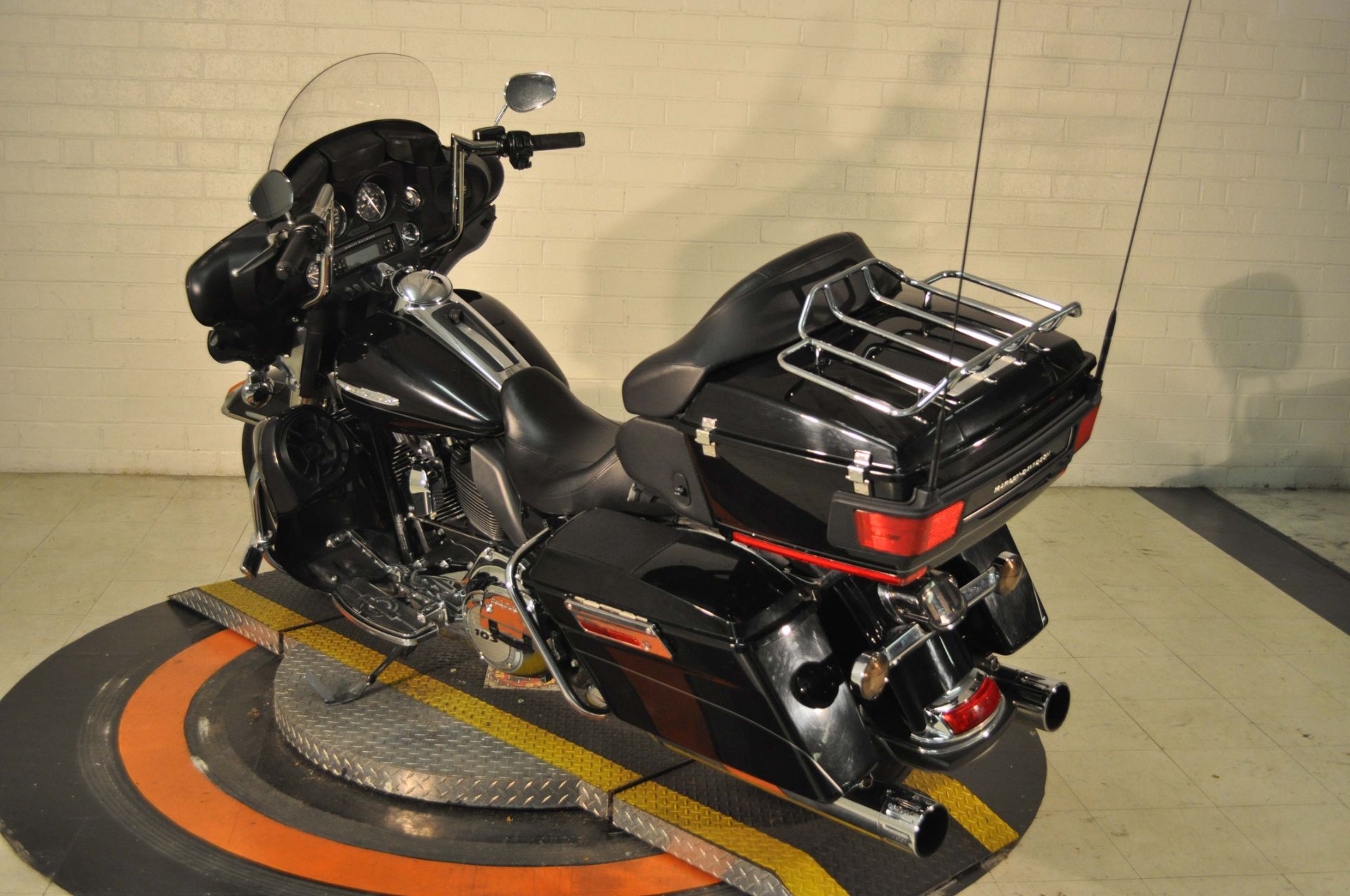 2012 Harley-Davidson Electra Glide® Ultra Limited in Winston Salem, North Carolina - Photo 5