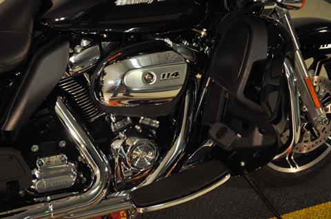 2021 Harley-Davidson Road Glide® Limited in Winston Salem, North Carolina - Photo 16