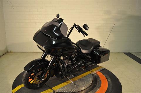 2019 Harley-Davidson Road Glide® Special in Winston Salem, North Carolina - Photo 6