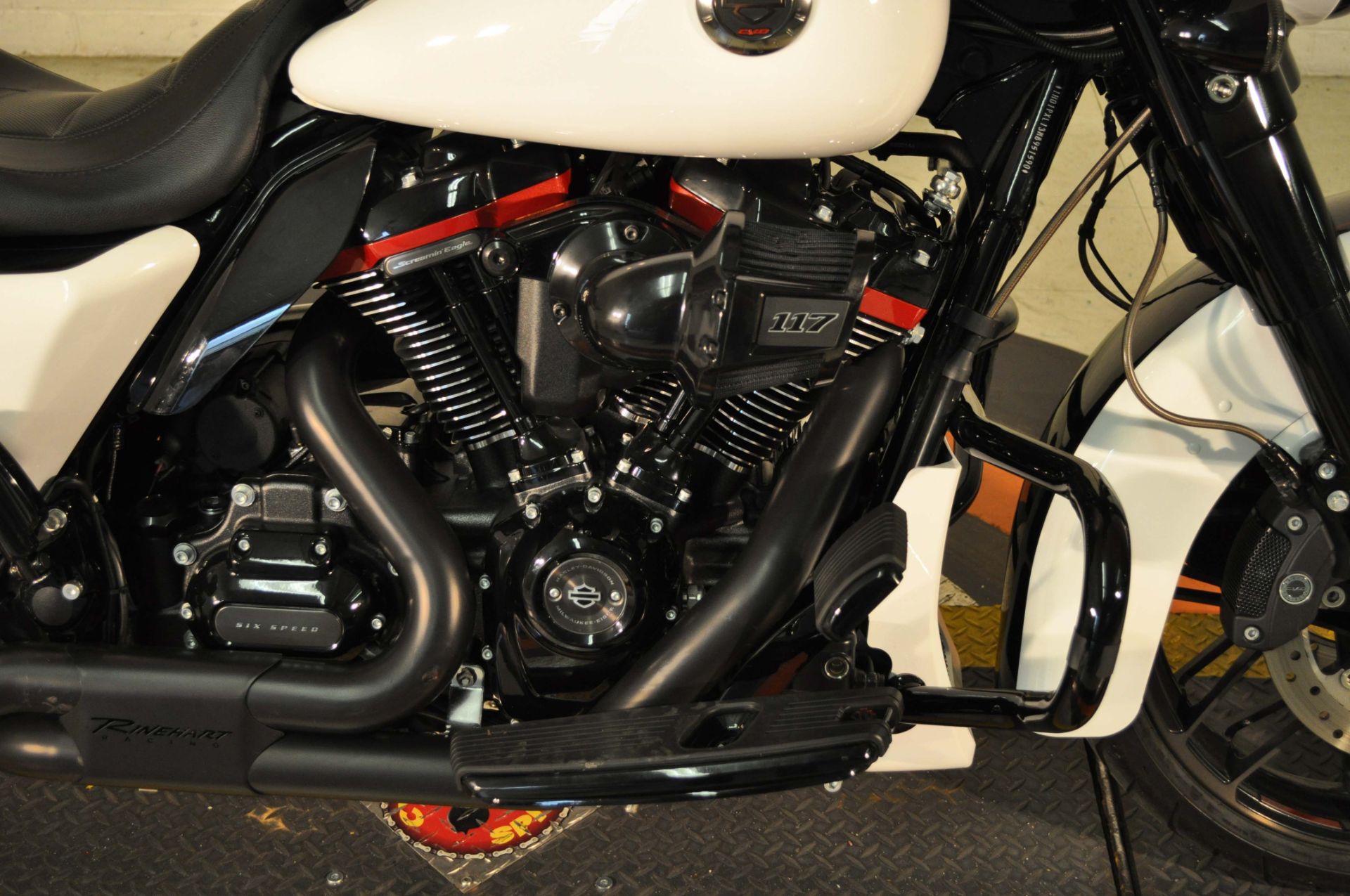 2021 Harley-Davidson CVO™ Street Glide® in Winston Salem, North Carolina - Photo 27