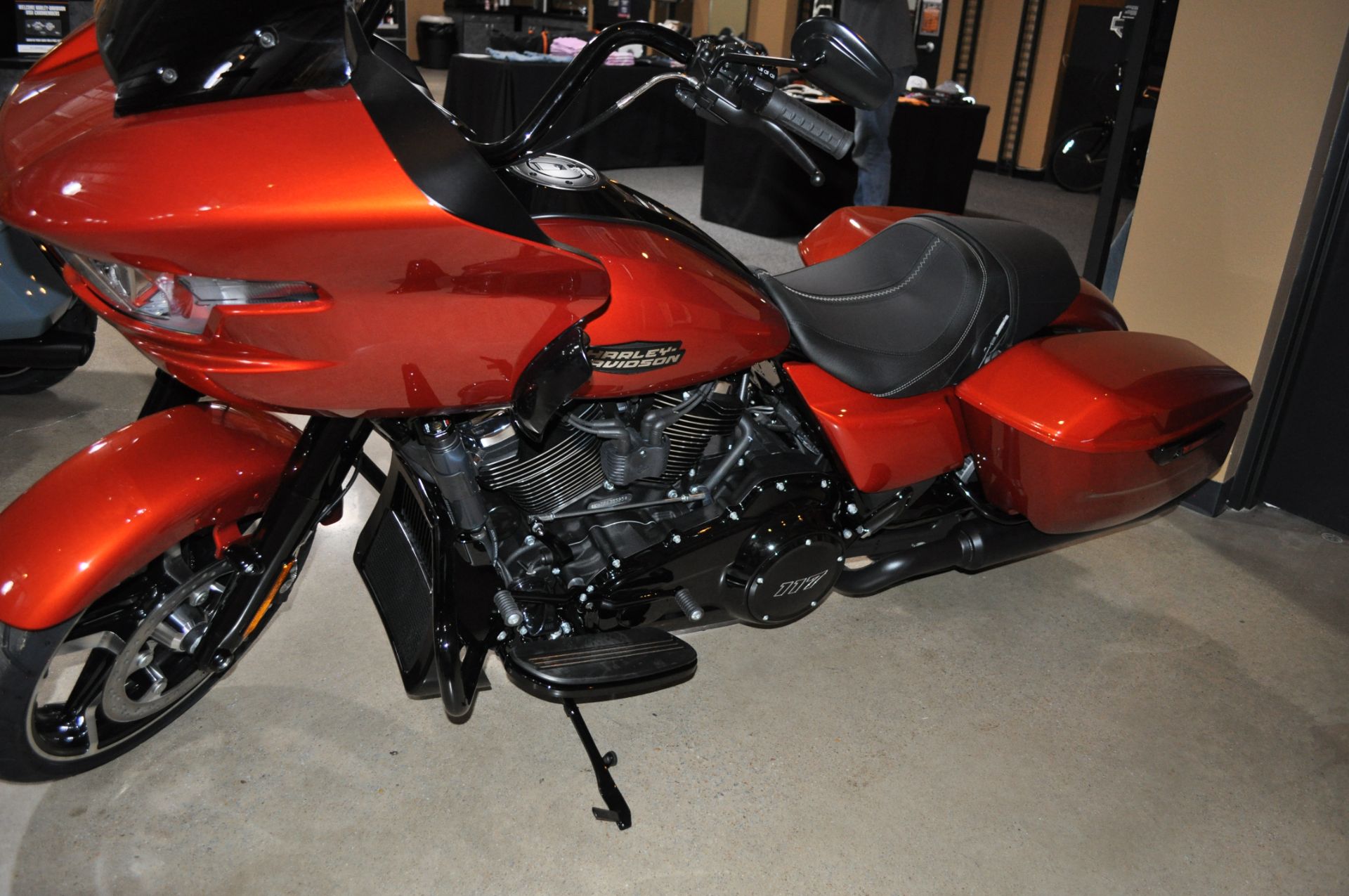 2024 Harley-Davidson Road Glide® in Winston Salem, North Carolina - Photo 6