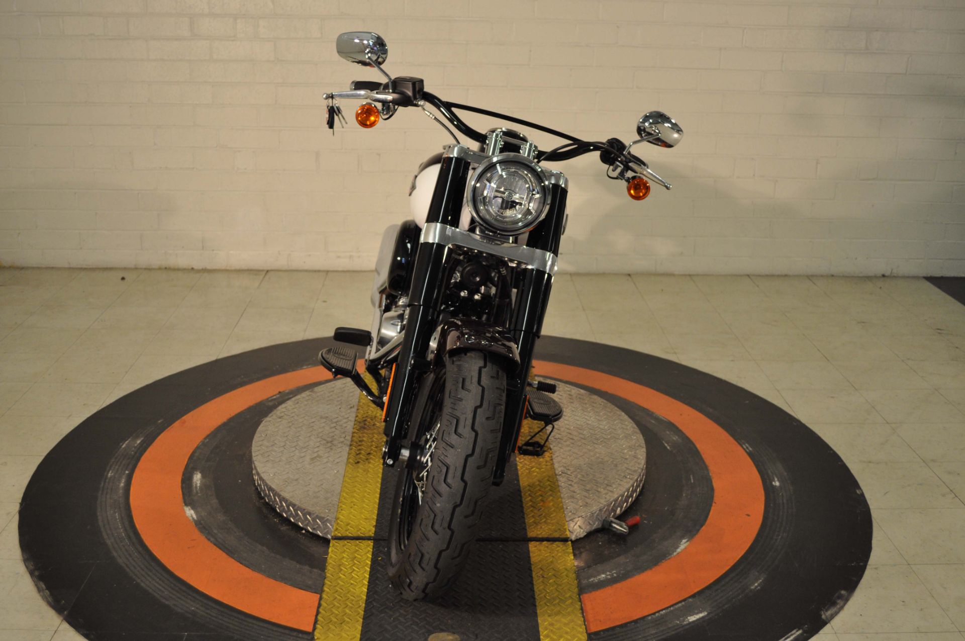 2021 Harley-Davidson Softail Slim® in Winston Salem, North Carolina - Photo 8