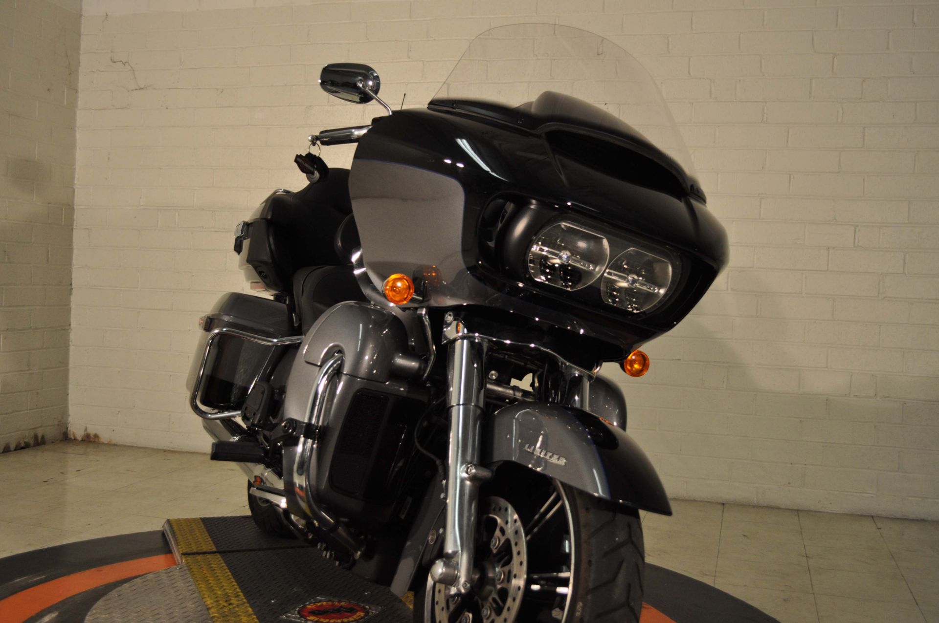2022 Harley-Davidson Road Glide® Limited in Winston Salem, North Carolina - Photo 10