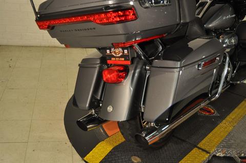 2022 Harley-Davidson Road Glide® Limited in Winston Salem, North Carolina - Photo 19