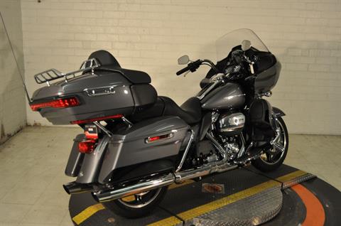 2022 Harley-Davidson Road Glide® Limited in Winston Salem, North Carolina - Photo 9