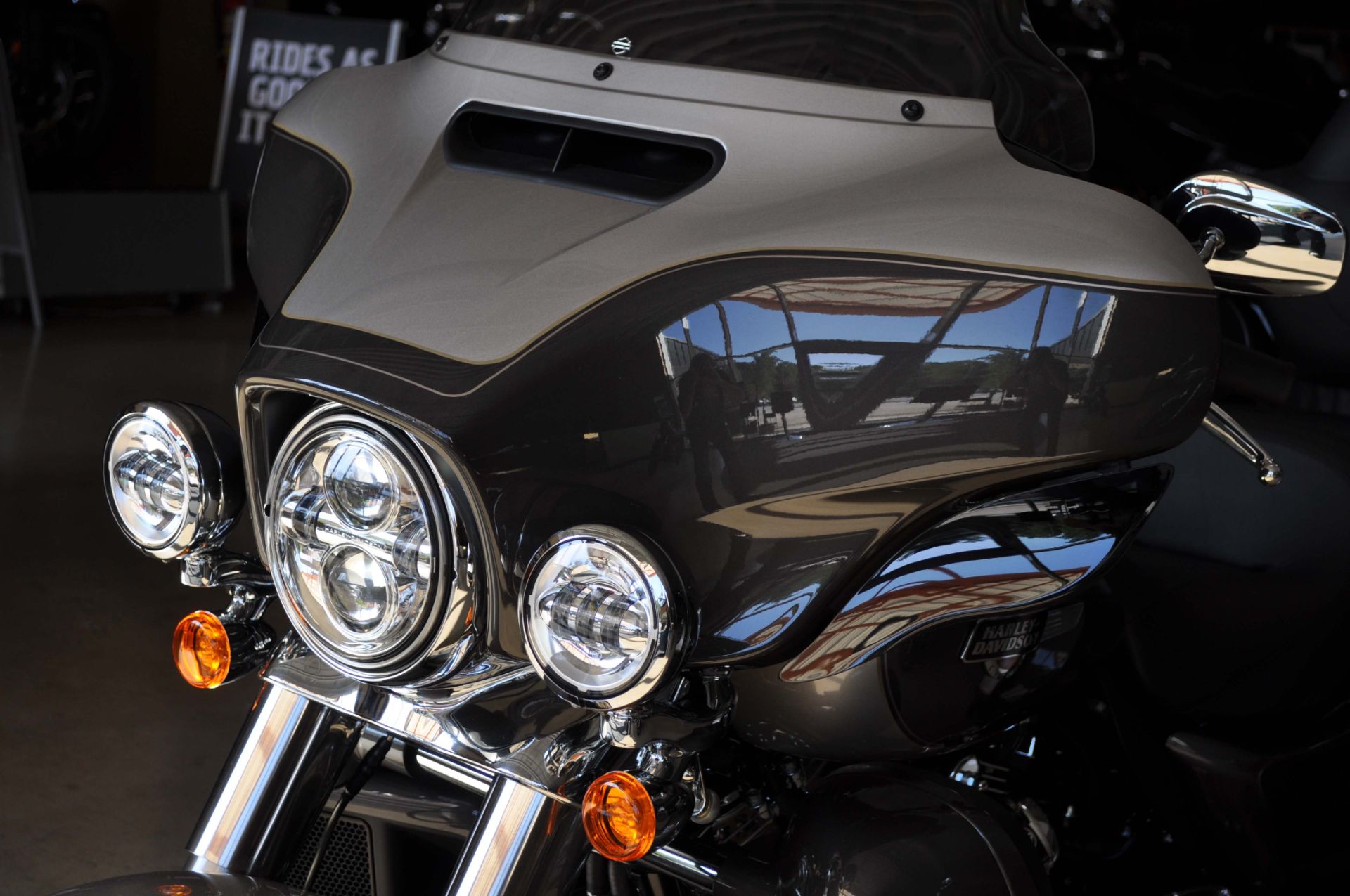 2023 Harley-Davidson Tri Glide® Ultra in Winston Salem, North Carolina - Photo 8
