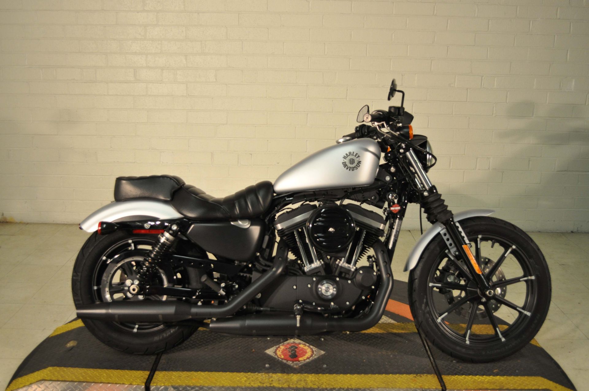 2020 Harley-Davidson Iron 883™ in Winston Salem, North Carolina - Photo 1