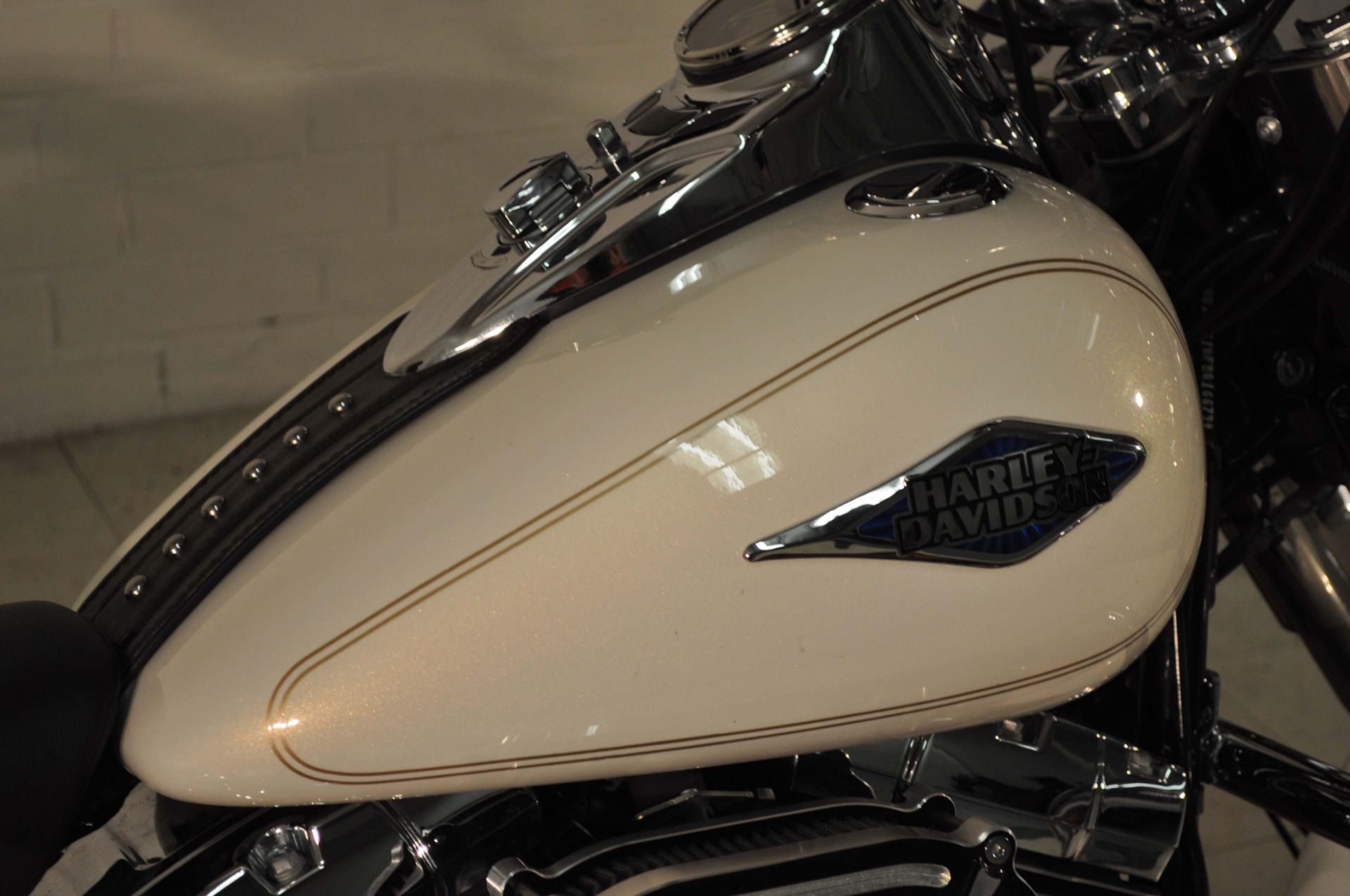 2015 Harley-Davidson Heritage Softail® Classic in Winston Salem, North Carolina - Photo 14