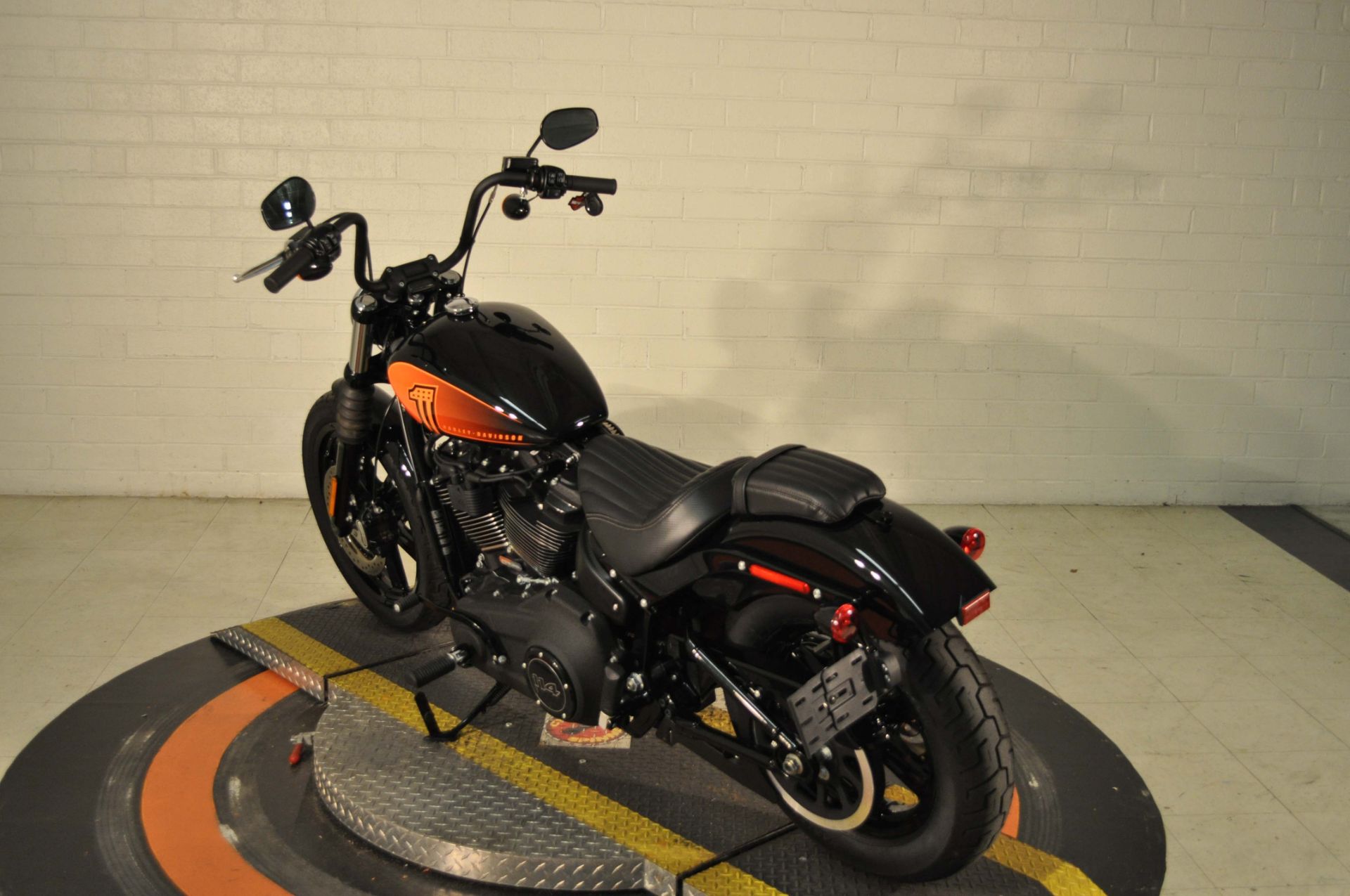 2022 Harley-Davidson Street Bob® 114 in Winston Salem, North Carolina - Photo 4