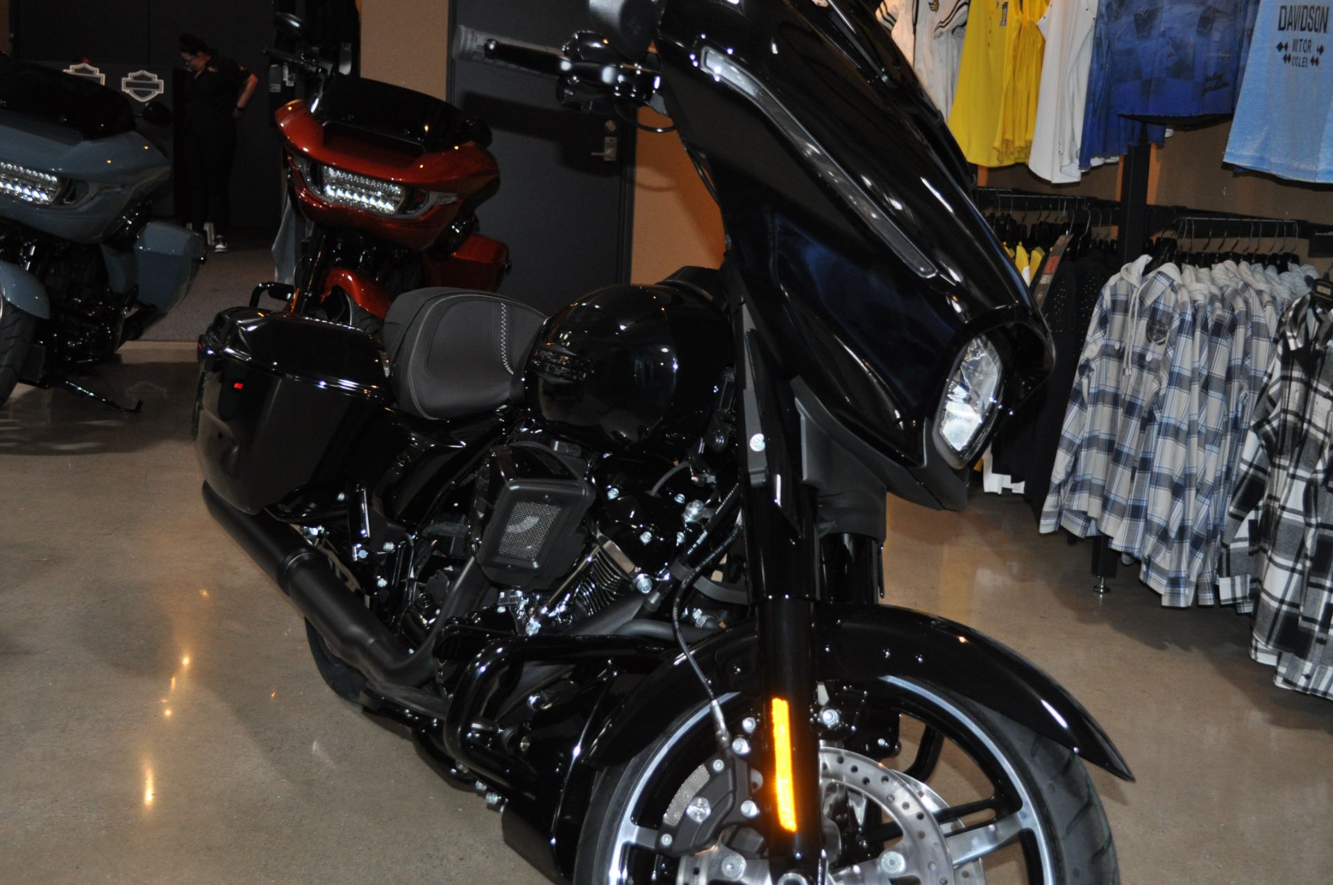 2024 Harley-Davidson Street Glide® in Winston Salem, North Carolina - Photo 3