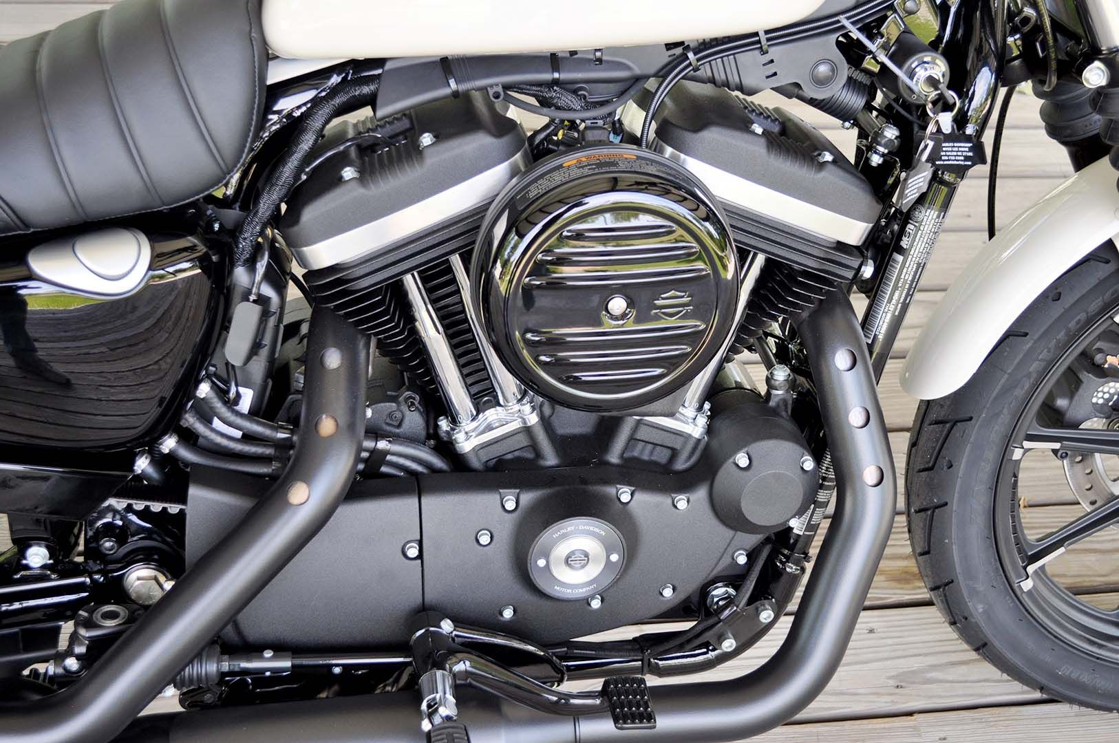 2022 Harley-Davidson Iron 883™ in Winston Salem, North Carolina - Photo 14