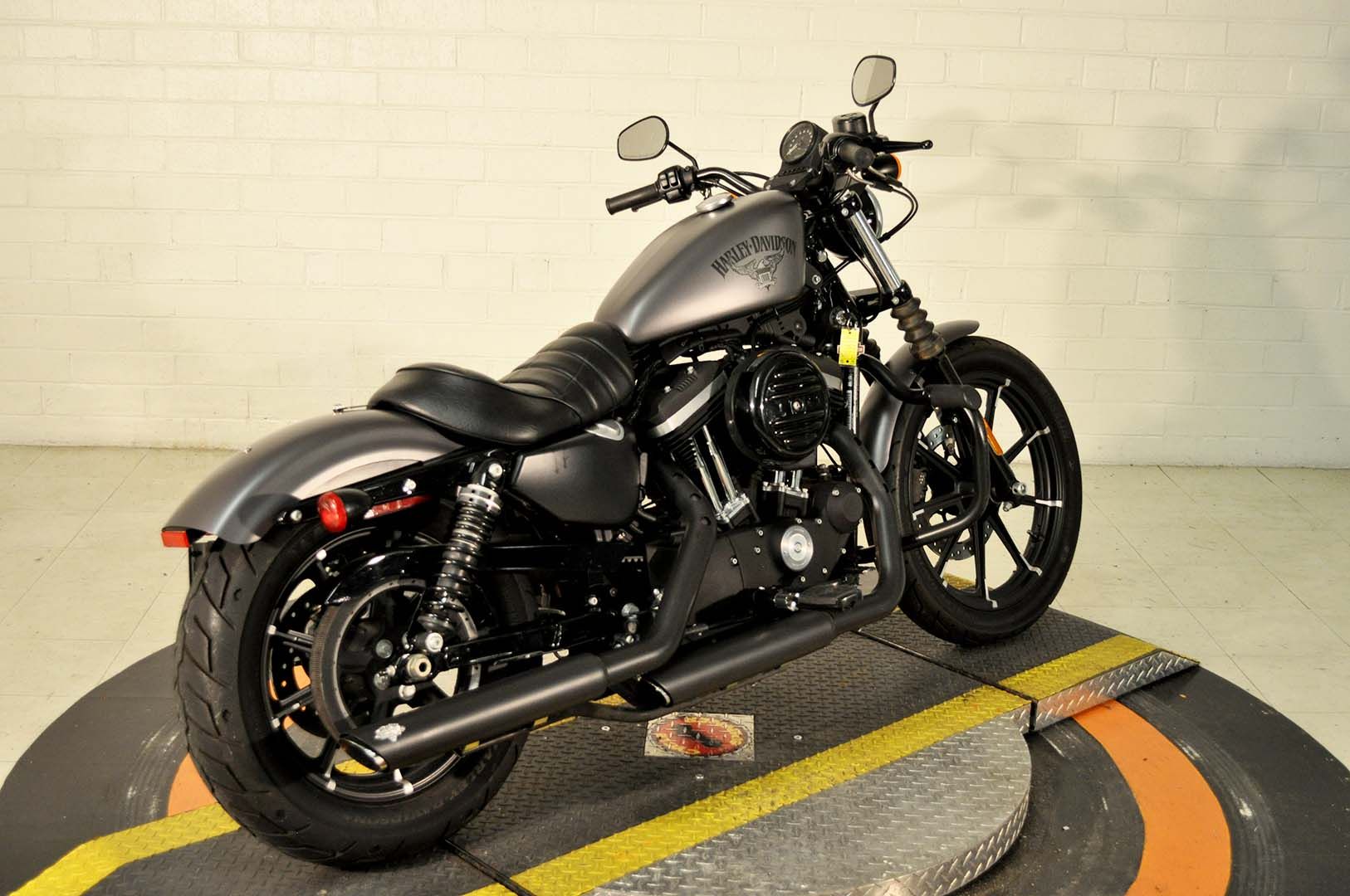 2016 Harley-Davidson Iron 883™ in Winston Salem, North Carolina - Photo 2