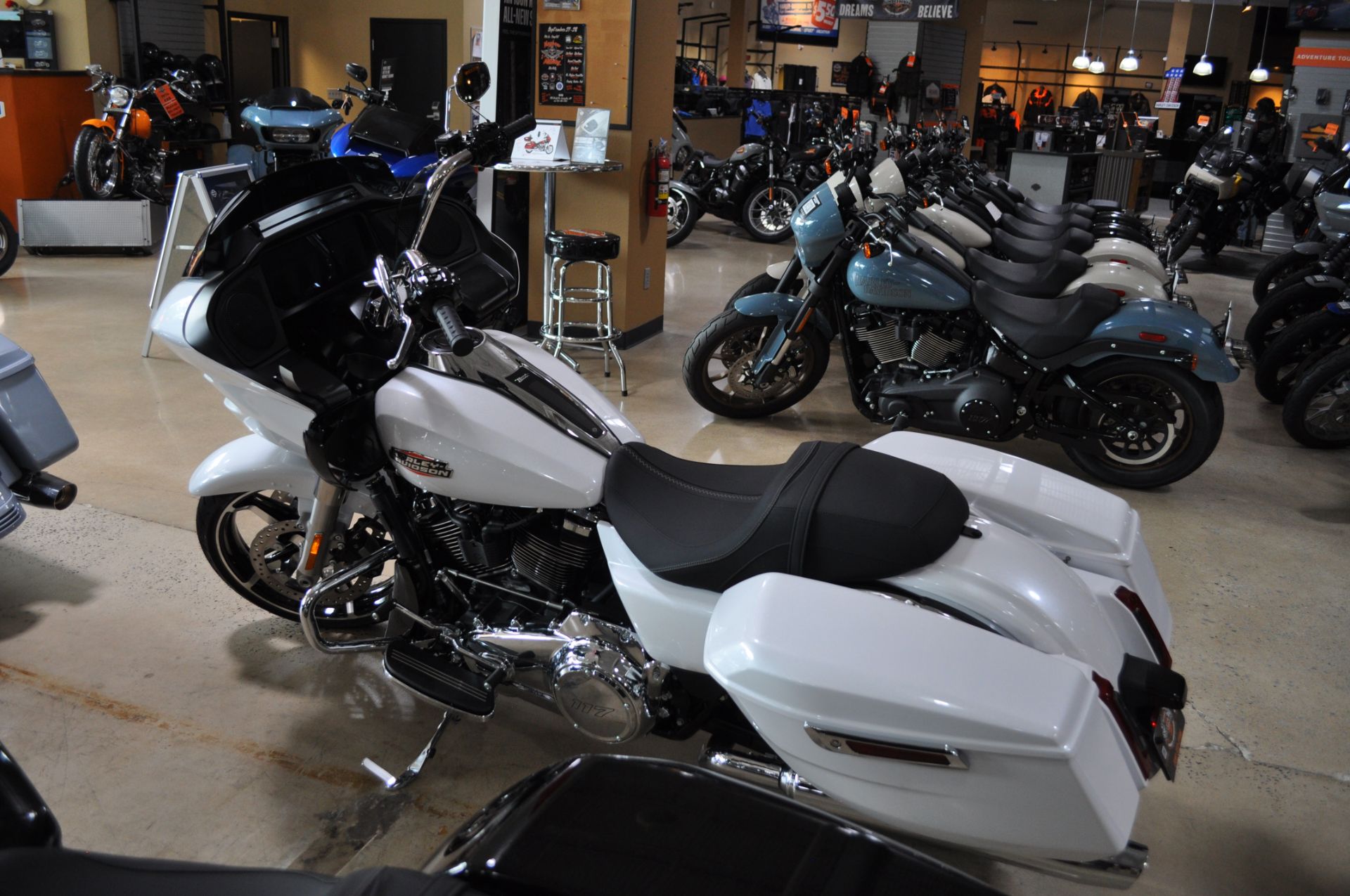 2024 Harley-Davidson Road Glide® in Winston Salem, North Carolina - Photo 7