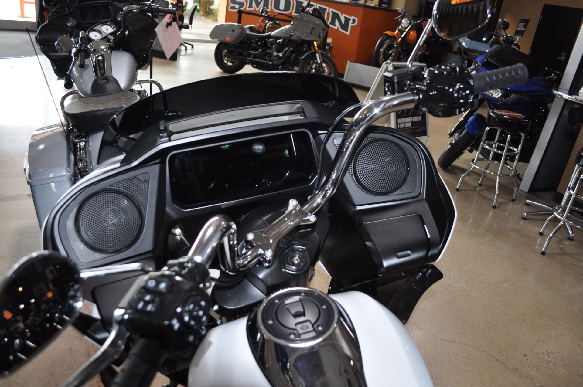 2024 Harley-Davidson Road Glide® in Winston Salem, North Carolina - Photo 9