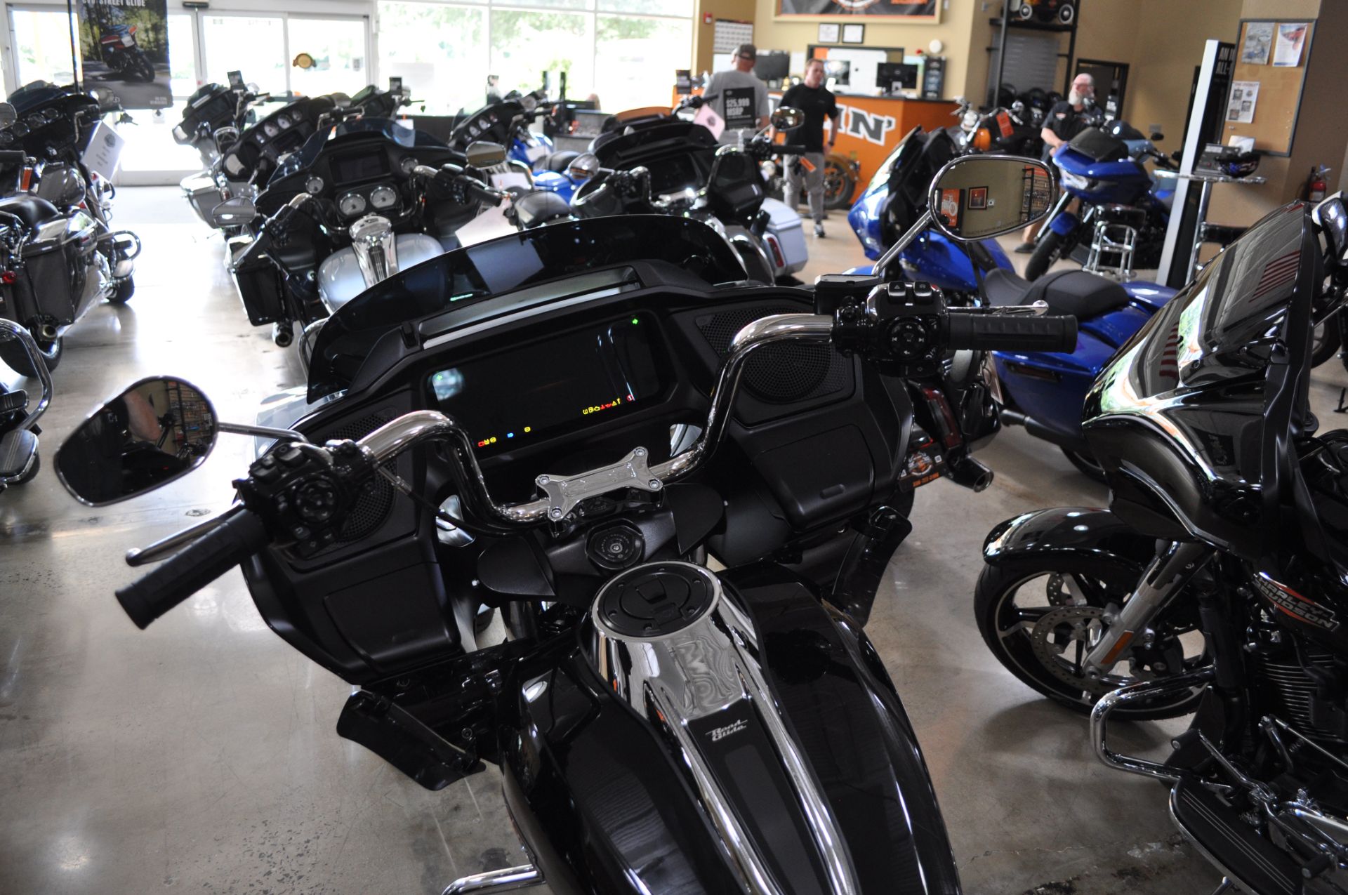 2024 Harley-Davidson Road Glide® in Winston Salem, North Carolina - Photo 7