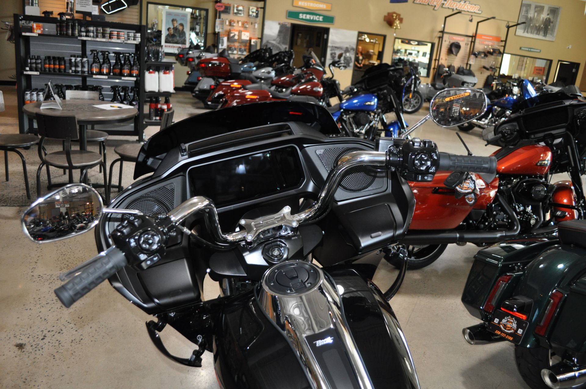 2024 Harley-Davidson Road Glide® in Winston Salem, North Carolina - Photo 12