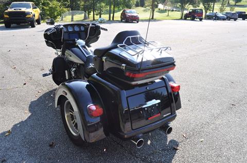 2019 Harley-Davidson Tri Glide® Ultra in Winston Salem, North Carolina - Photo 4
