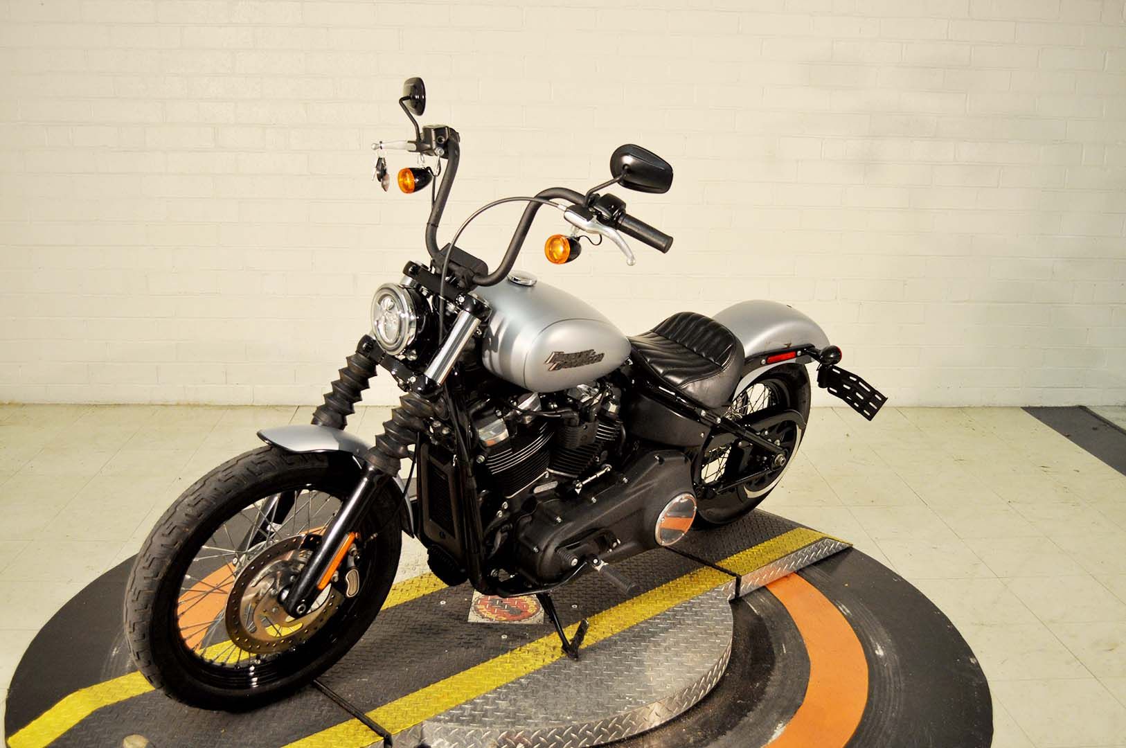 2020 Harley-Davidson Street Bob® in Winston Salem, North Carolina - Photo 6