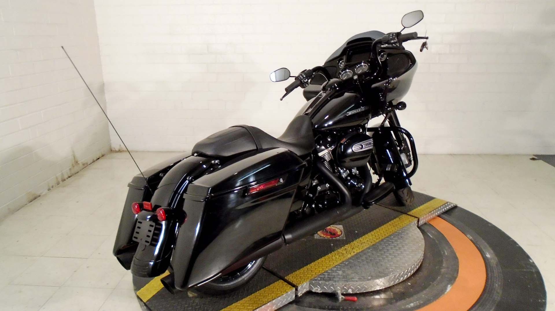 2020 Harley-Davidson Road Glide® Special in Winston Salem, North Carolina - Photo 2