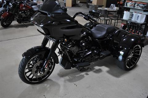 2024 Harley-Davidson Road Glide® 3 in Winston Salem, North Carolina - Photo 4