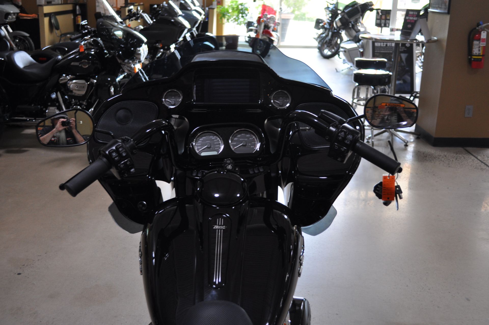 2024 Harley-Davidson Road Glide® 3 in Winston Salem, North Carolina - Photo 4