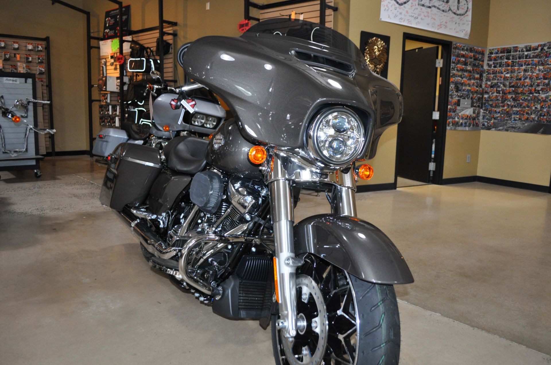 2023 Harley-Davidson Street Glide® Special in Winston Salem, North Carolina - Photo 1