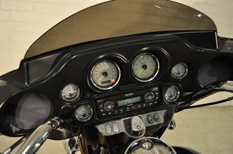 2011 Harley-Davidson Street Glide® in Winston Salem, North Carolina - Photo 21