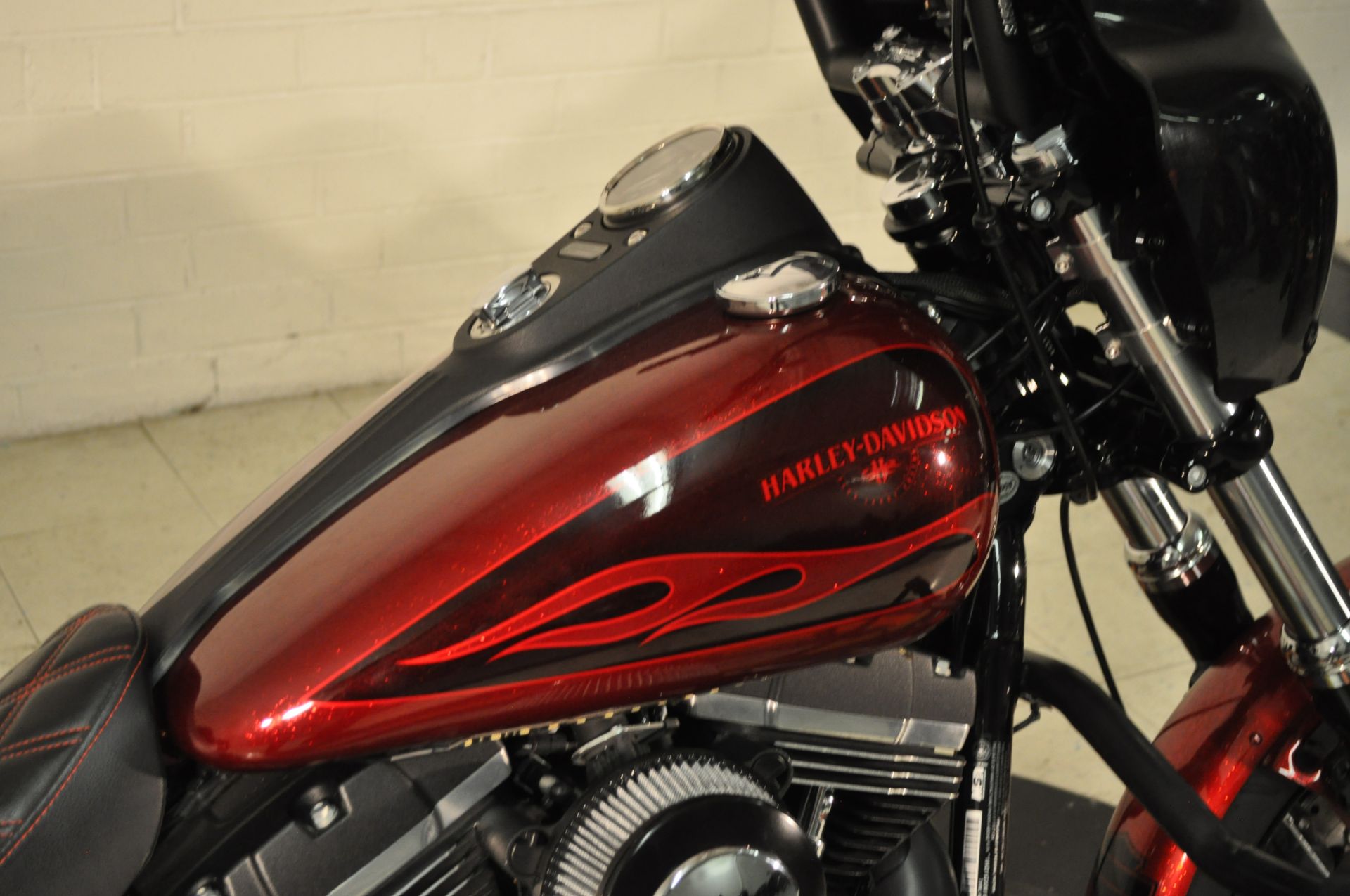 2017 Harley-Davidson Street Bob® in Winston Salem, North Carolina - Photo 4
