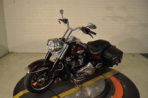 2018 Harley-Davidson Road King® in Winston Salem, North Carolina - Photo 6