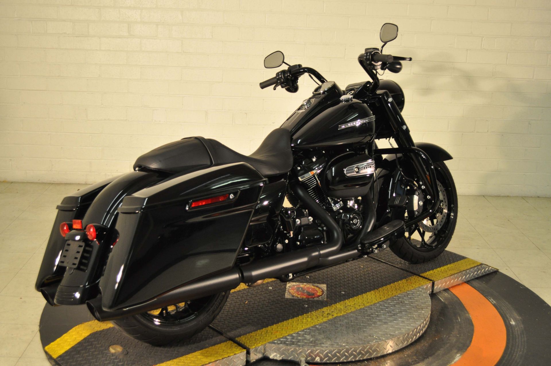2020 Harley-Davidson Road King® Special in Winston Salem, North Carolina - Photo 2