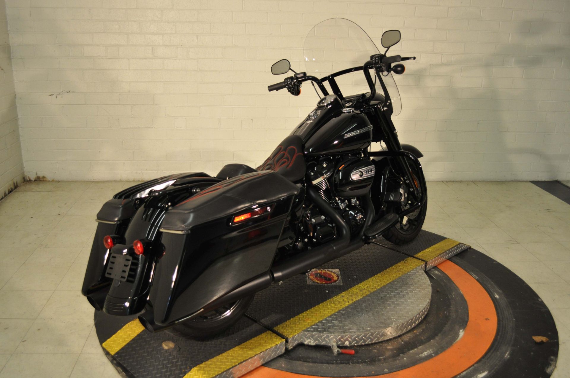 2020 Harley-Davidson Road King® Special in Winston Salem, North Carolina - Photo 2