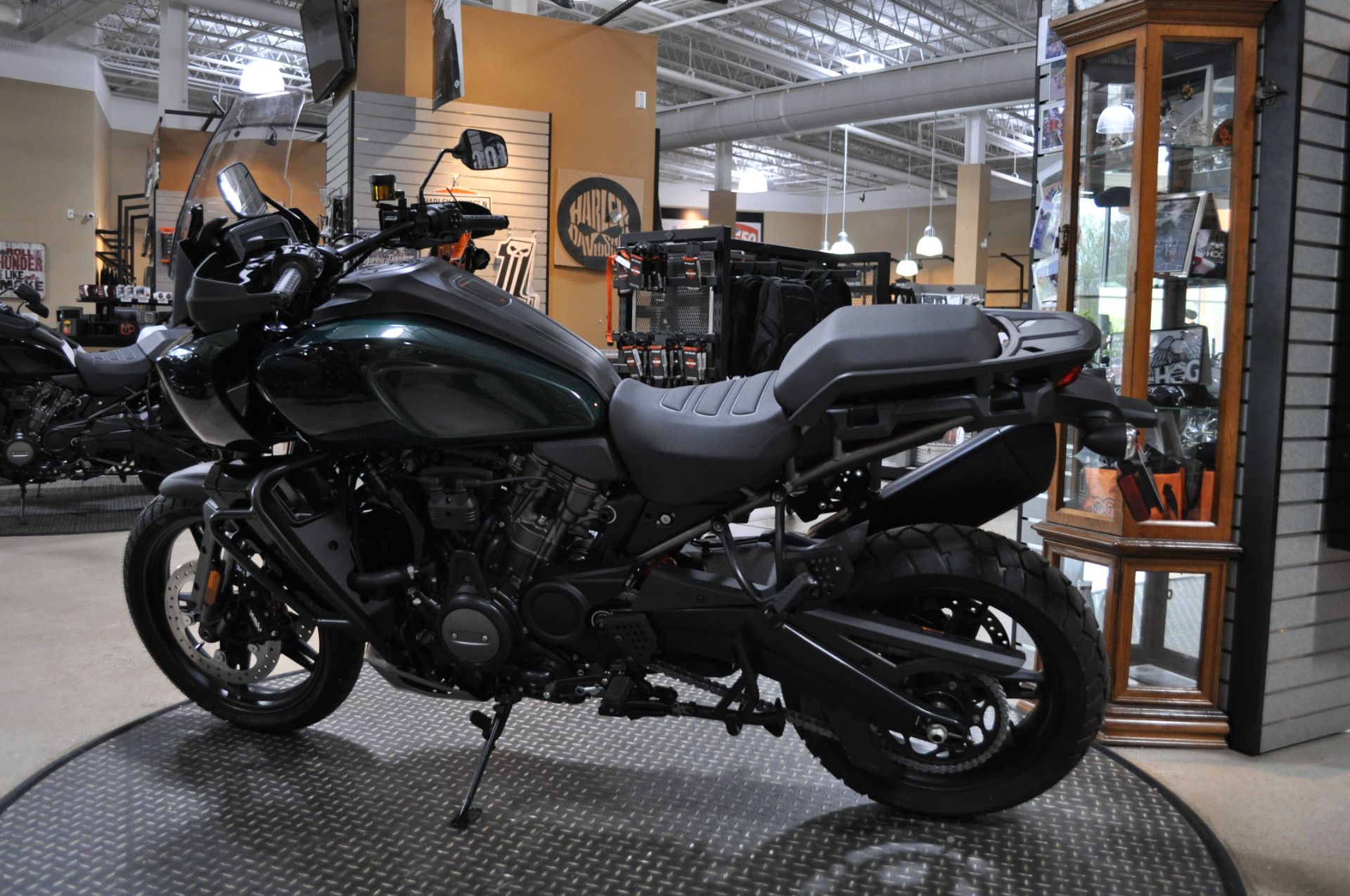 2024 Harley-Davidson Pan America® 1250 Special in Winston Salem, North Carolina - Photo 14
