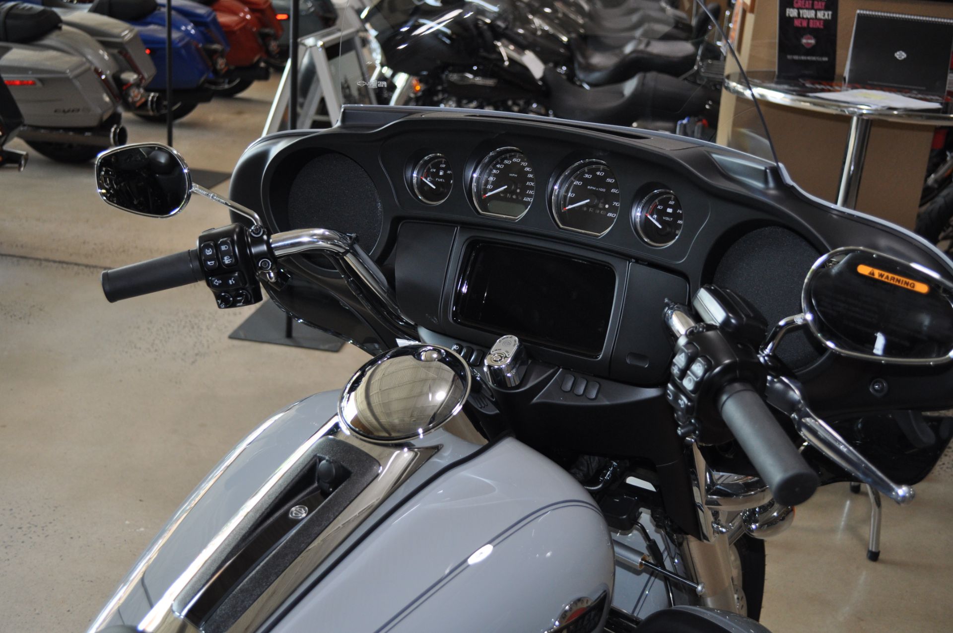 2024 Harley-Davidson Tri Glide® Ultra in Winston Salem, North Carolina - Photo 7