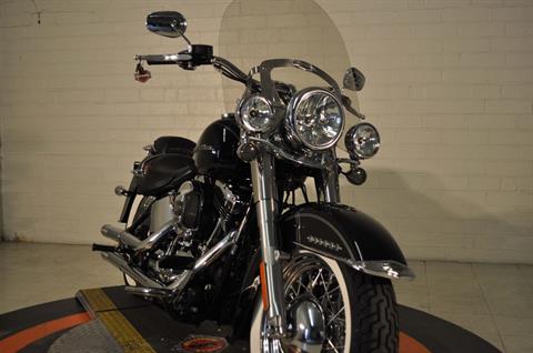 2017 Harley-Davidson Softail® Deluxe in Winston Salem, North Carolina - Photo 10