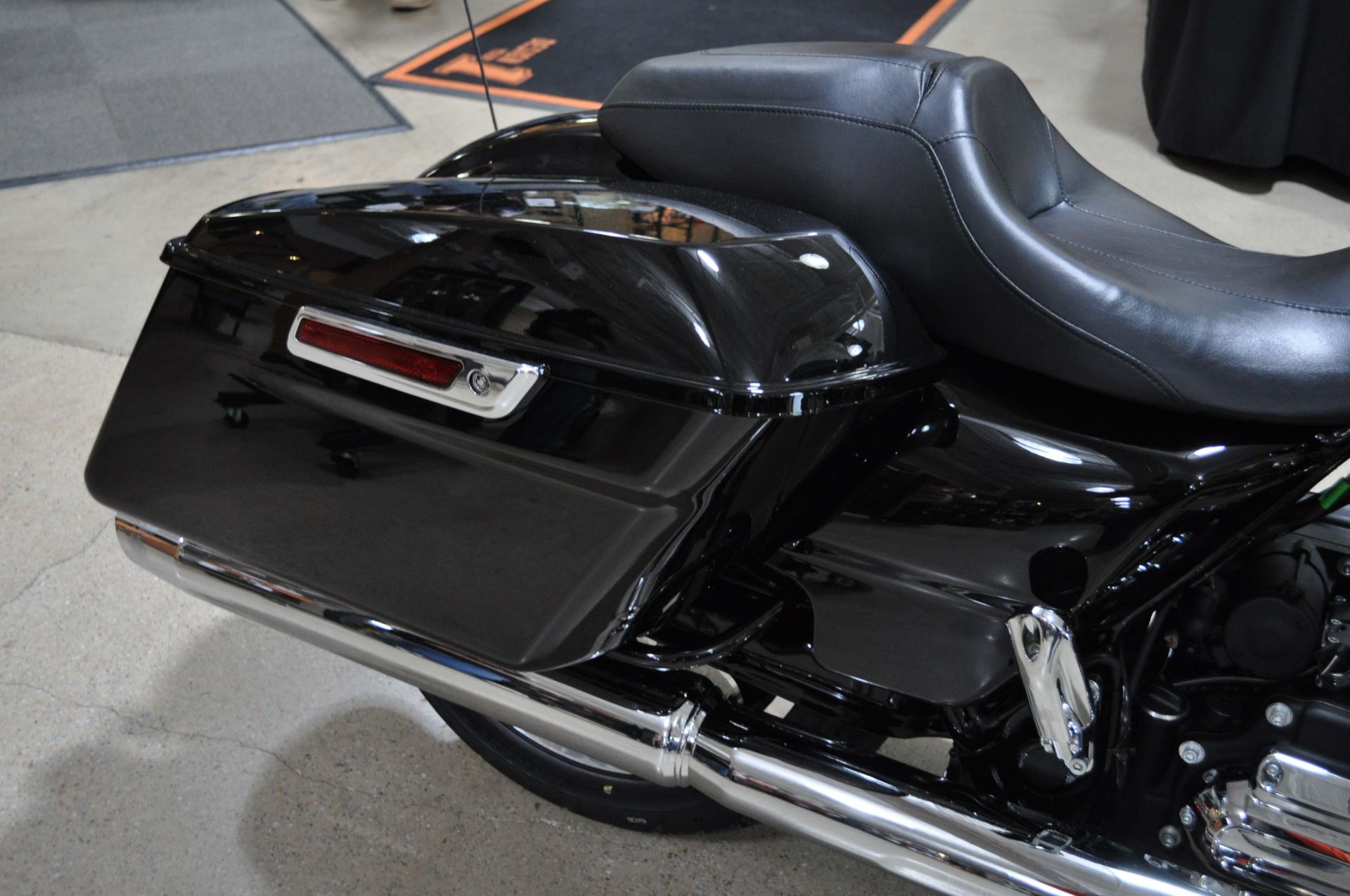 2023 Harley-Davidson Street Glide® in Winston Salem, North Carolina - Photo 13