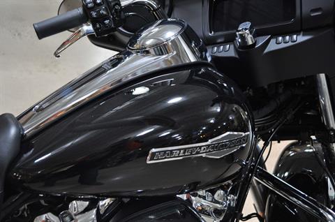 2023 Harley-Davidson Street Glide® in Winston Salem, North Carolina - Photo 11