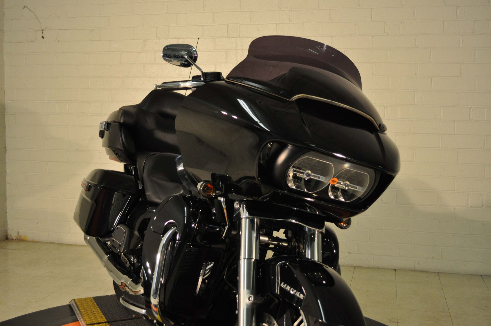 2020 Harley-Davidson Road Glide® Limited in Winston Salem, North Carolina - Photo 10