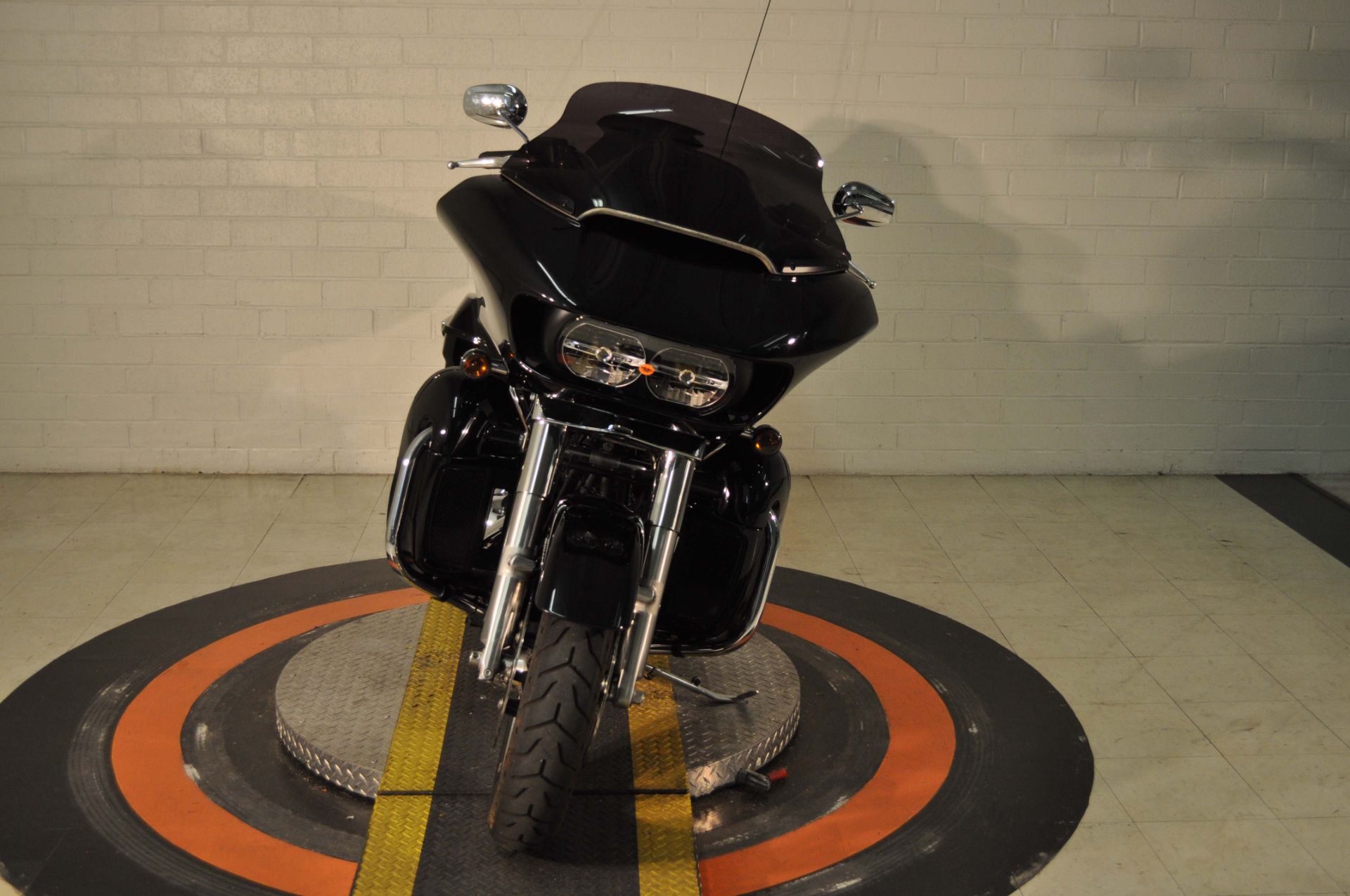 2020 Harley-Davidson Road Glide® Limited in Winston Salem, North Carolina - Photo 8