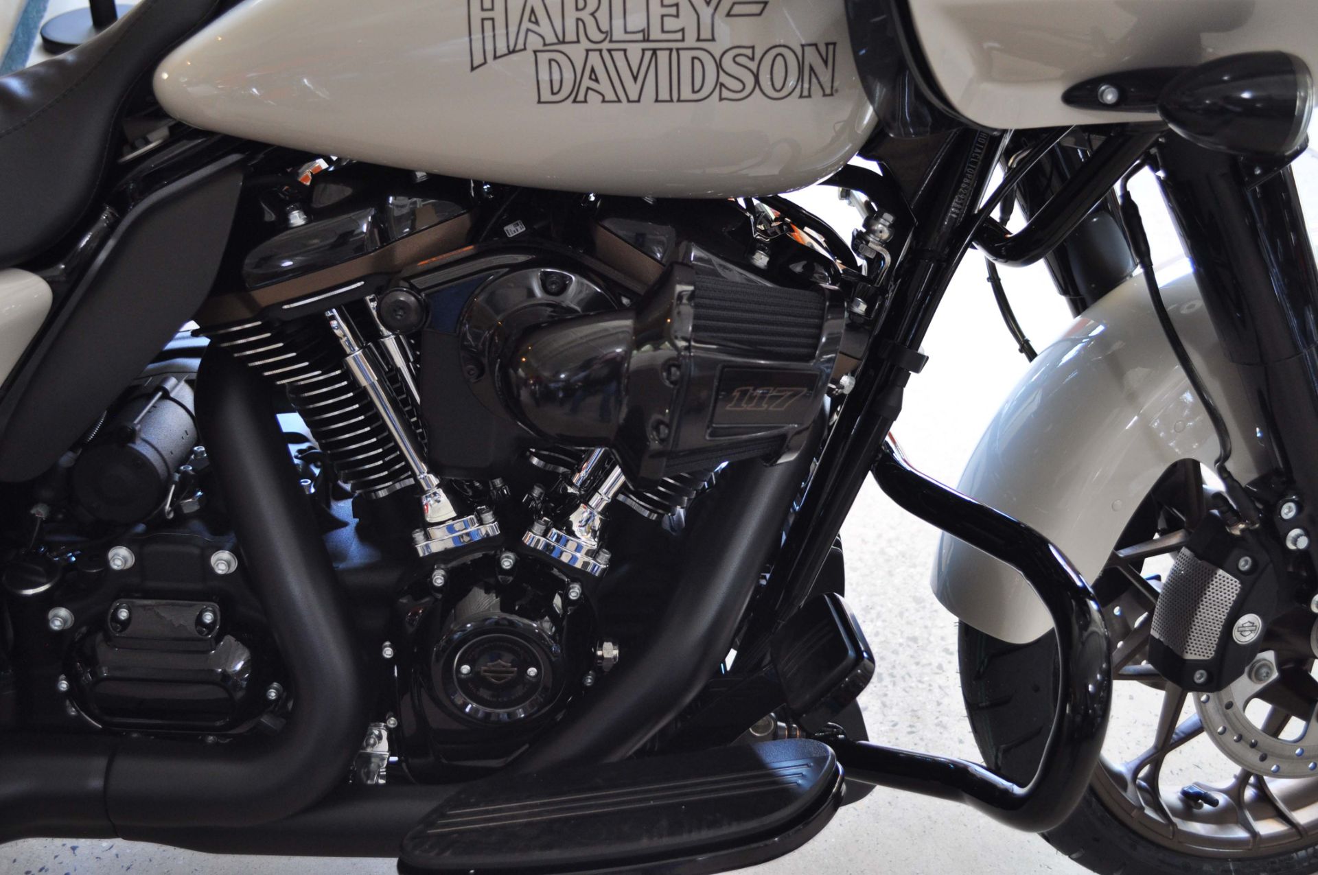 2023 Harley-Davidson Road Glide® ST in Winston Salem, North Carolina - Photo 10