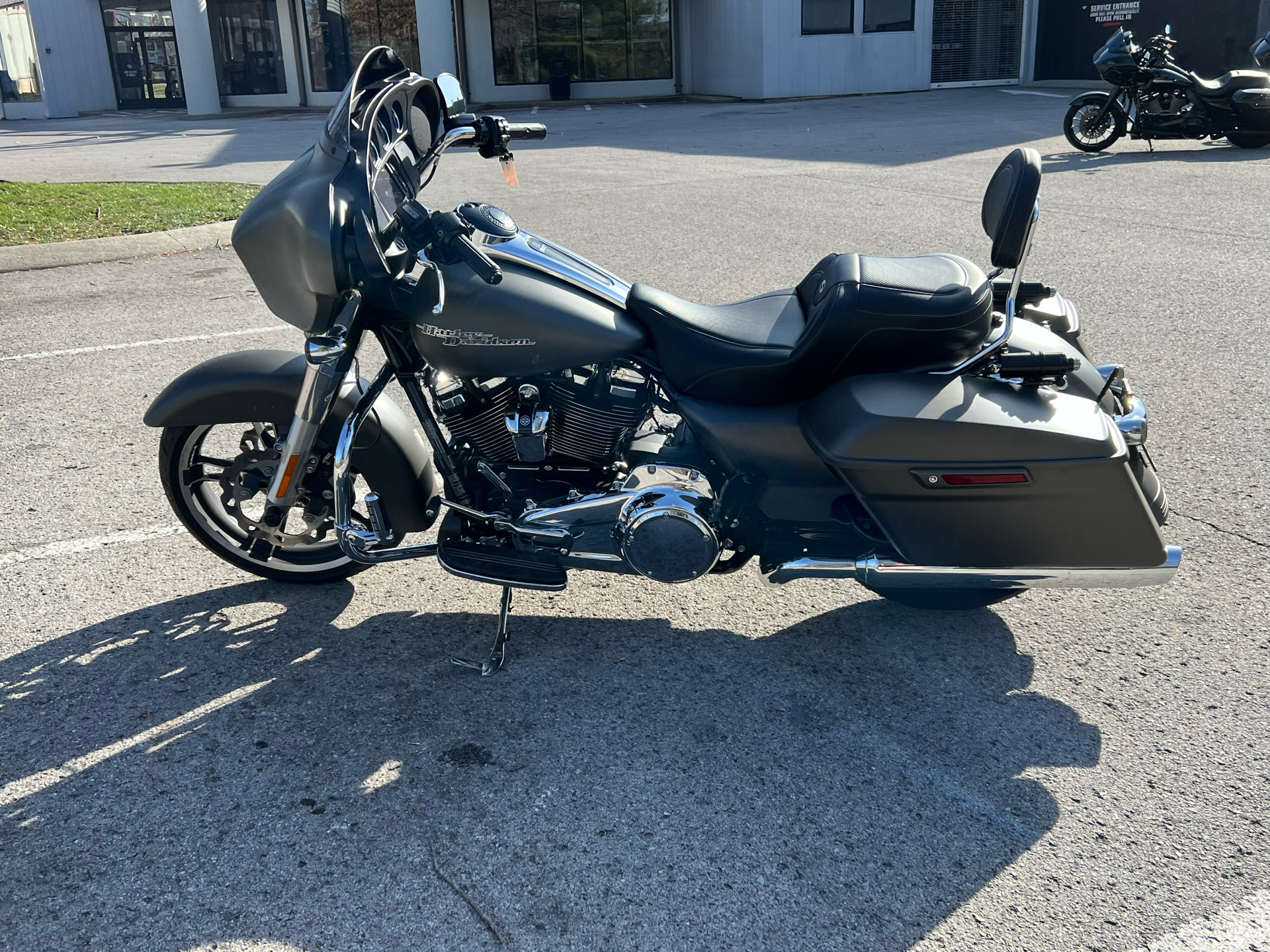 2018 Harley-Davidson Street Glide® in Franklin, Tennessee - Photo 20