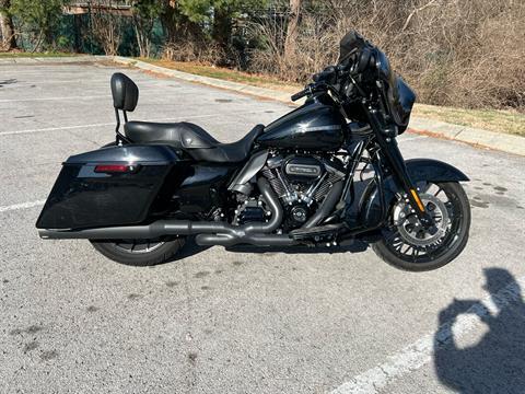 2018 Harley-Davidson Street Glide® Special in Franklin, Tennessee - Photo 8