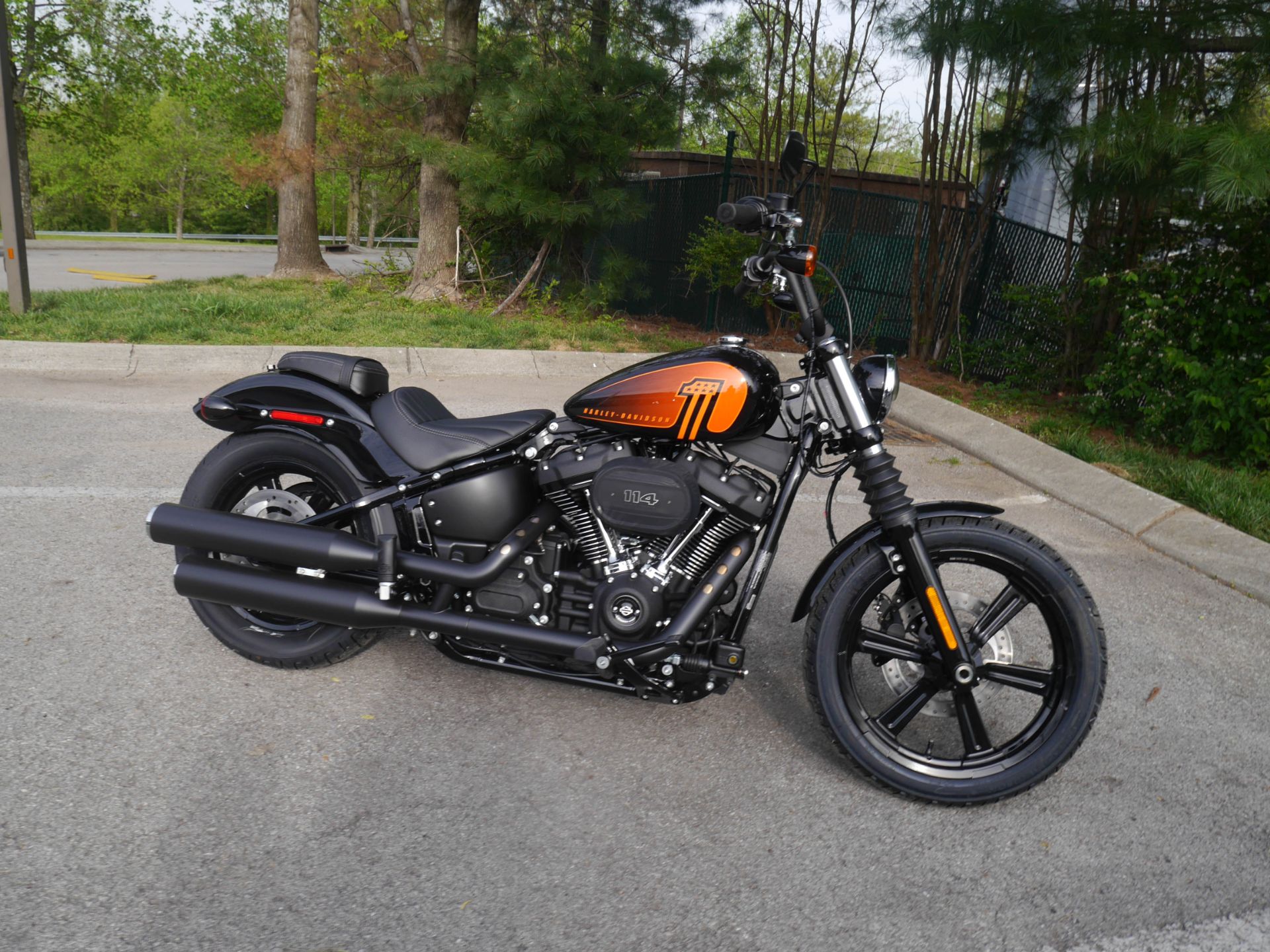 2023 Harley-Davidson Street Bob® 114 in Franklin, Tennessee - Photo 6